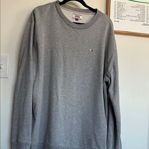 Tommy Hilfiger Heather Gray Crewneck